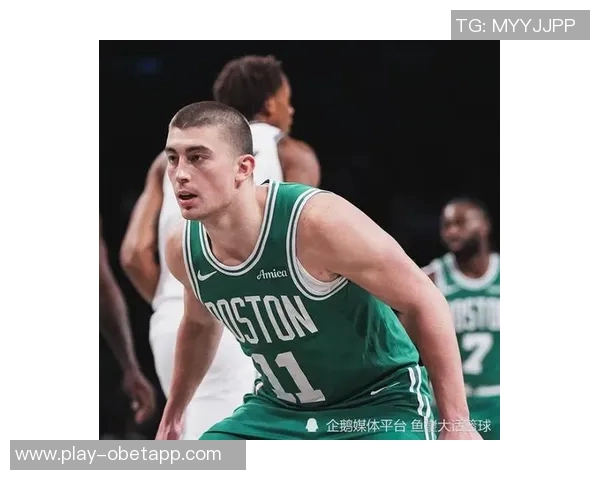 豪泽盛赞布朗连续八场得分超30他在场上如鱼得水随心所欲 豪泽盛赞布朗连续八场得分超30他在场上如鱼得水随心所欲