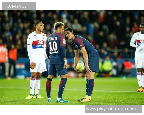 巴黎圣日耳曼与德罗达成协议签约至2030年并支付600万欧解约金